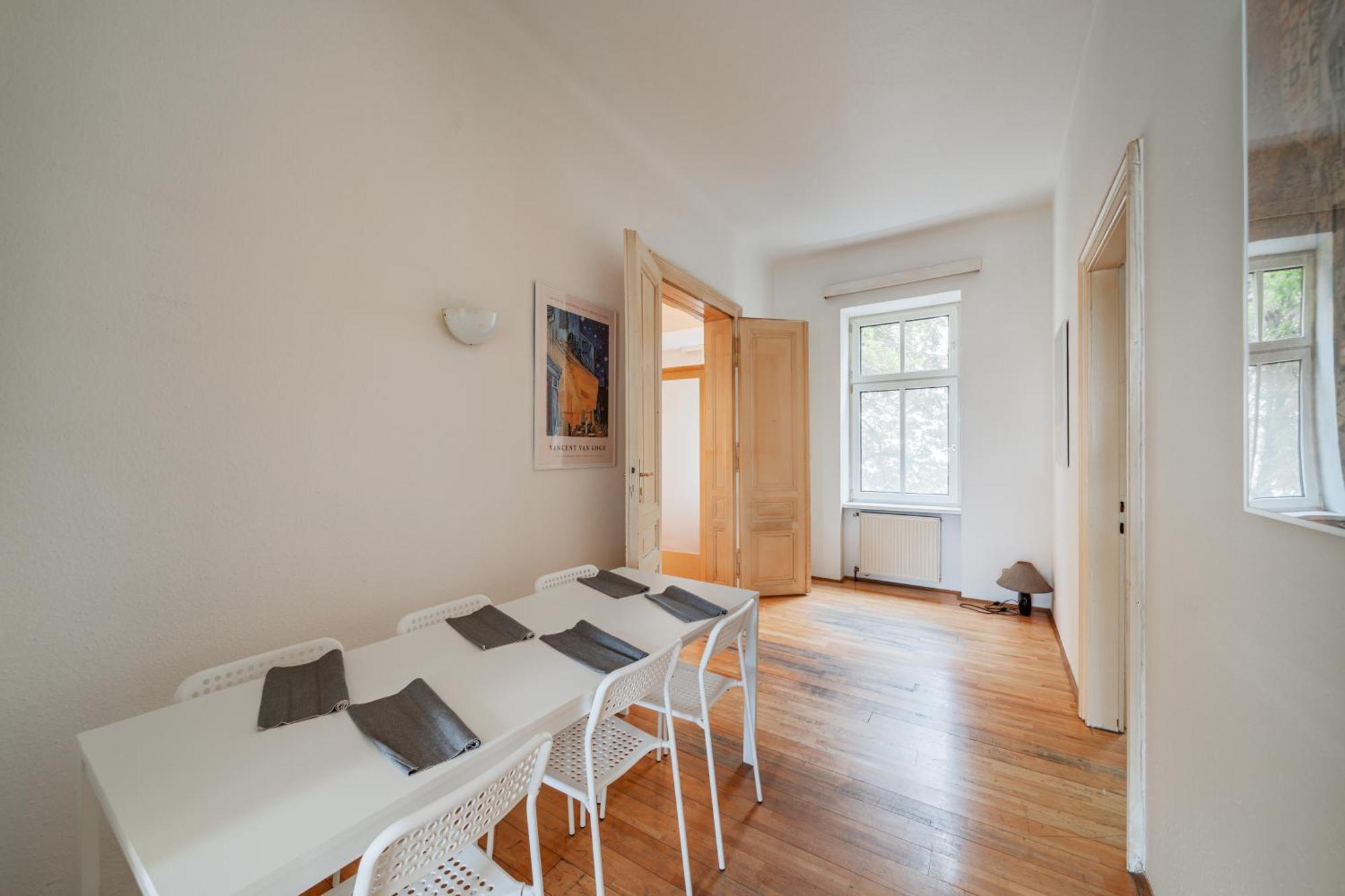 Stylisch Condo In Vienna'S 18Th District Exterior photo